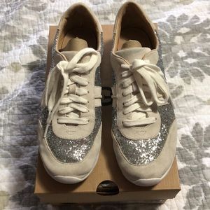 UGG Jaida Glitter silver tennis shoes